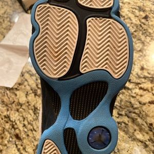 Jordan 13 obsidian. US 7 Men.